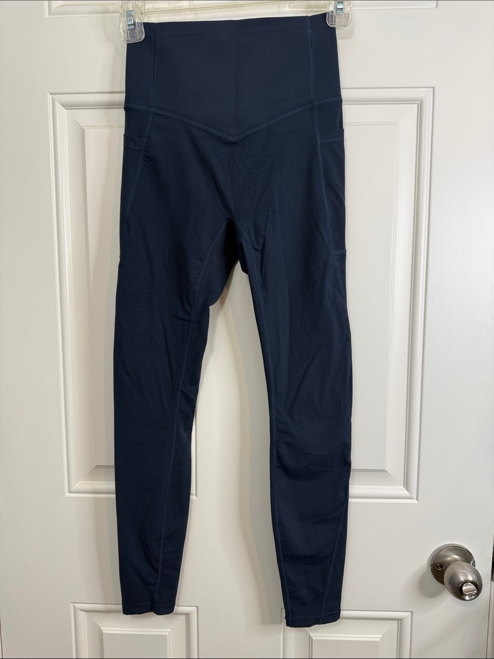 High-Waist Butt Lifting Tummy Control Compression 7/8 Length Leggings in Navy XS